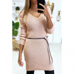 Robe Pull Rose en maille et ceinture en simili.