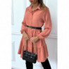 Robe chemise corail à volant et boutons