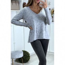 Pull tombant et très doux en gris col V avec tresse au dos