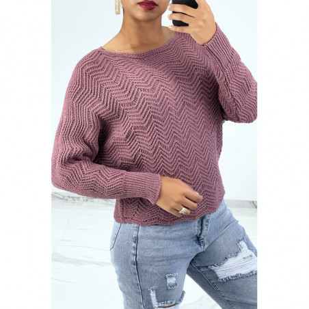 Pull fuschia à manches chauve-souris et motifs en maille