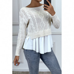 Pull beige avec volant