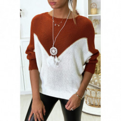 Pull cognac blanc et doré coupe chauve souris sans le collier