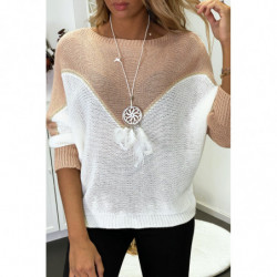 Pull rose blanc et doré coupe chauve souris sans le collier