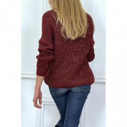 Pull bordeaux avec joli forme tombante et fil argenté