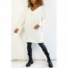 Robe pull blanc oversize en laine. Pull femme fashion et bien chaud