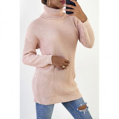 Robe pull rose col roulé très tendance