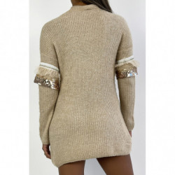 Long pull femme col montant en taupe avec volant dentelle et paillette