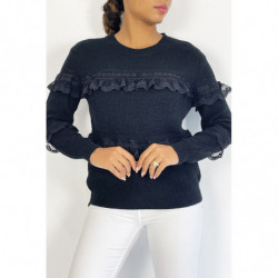 Pull col rond noir à détails volants ajourés