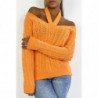 Pull orange vitaminé tout doux à épaules dénudée et détails ajourés pointelle.