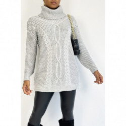 Pull long gris gros col roulé effet maille avec détail tresse style bohème chic