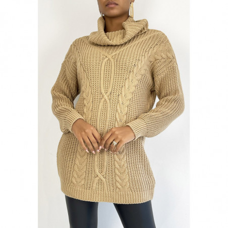 Pull long  camel gros col roulé effet maille avec détail tresse style bohème chic