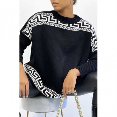 Pull oversize noir à motif grec