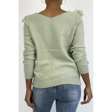 Pull  col V très chic vert pomme à volants