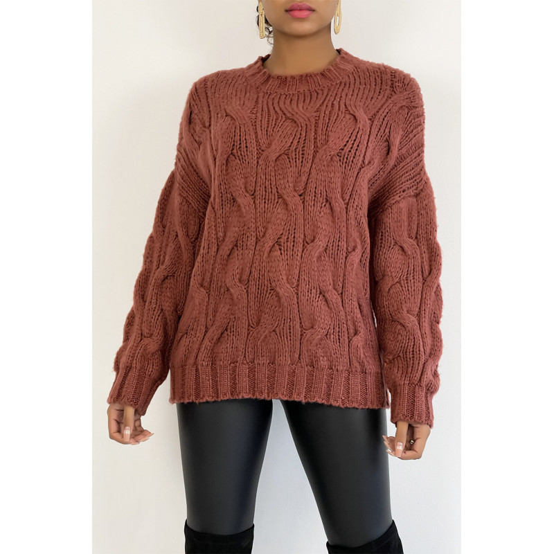 Pull oversize bien chaud en grosse maille tressée couleur cognac