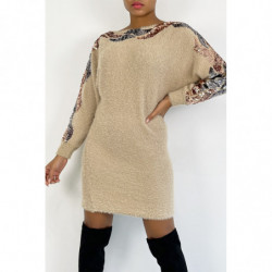 Robe pull camel duveteux et doux avec motif strass