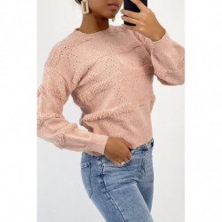 Pull court et fluide rose à manches longues et col rond et motif effet laine en horizontal