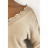 Pull col V beige long tout doux ajouré le long des bras