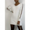 Pull col V blanc long tout doux ajouré le long des bras