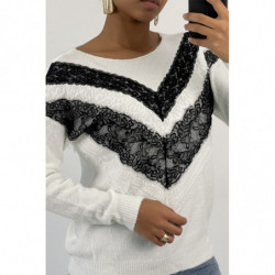 Pull léger blanc à col rond et  motif V en dentelle