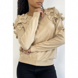 Pull basique beige à noeuds papillons sur les épaules