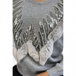 Pull gris à col rond et motif en fausse fourrure et strass