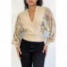 Pull cache coeur court beige avec manches bouffante en dentelle