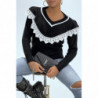 Pull col V classique noir effet doublure et dentelle