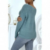 Pull duveteux col V bleu style cocooning