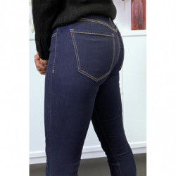 Jeans slim brute et extensible avec poches