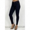 Jeans slim noir élastique avec couture effet push up