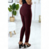 Jeans slim en bordeaux avec fausse poches à l'avant