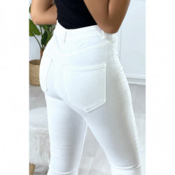 Jeans slim en blanc avec fausse poches à l'avant