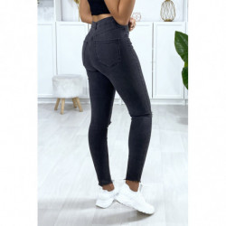 Jeans slim en anthracite déchiré aux genoux avec poches à l'arrière