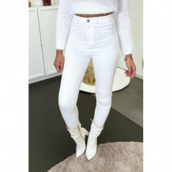 Pantalon jeans slim blanc avec poches arrières