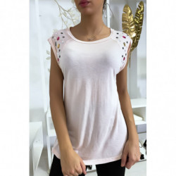 Tee shirt rose avec strass aux épaules