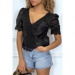 Blouse noir ajourée en  col V