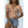 Blouse rose ajourée en  col V