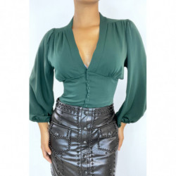 Blouse verte cintrée à la taille avec décolleté  et manches bouffantes