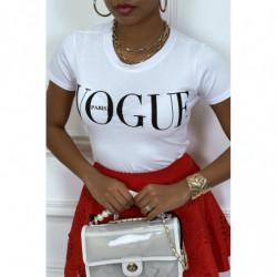 Tee-shirt blanc avec écriture VOGUE en noir