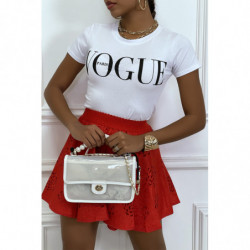 Tee-shirt blanc avec écriture VOGUE en noir