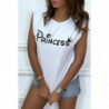 T-shirt Princess blanc avec épaulettes. Top femme fashion pour l'été