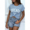 T-shirt Chicago en bleu légèrement ample avec manches revers