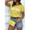 T-shirt Chicago en jaune légèrement ample avec manches revers