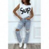 T-shirt blanc oversize sans manches à épaulettes et écriture "sup"