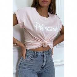 T-shirt rose avec écriture "pincesse" et manches retroussées