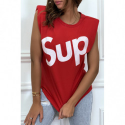 T-shirt rouge oversize sans manches à épaulettes et écriture "sup"