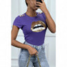 Tee-shirt violet avec dessins et boutons dorée