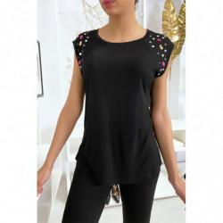 Tee shirt noir avec strass aux épaules