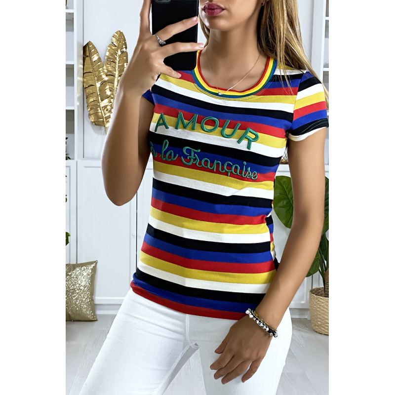 Tee-shirt multicolore avec écriture brodé AMOUR à la française