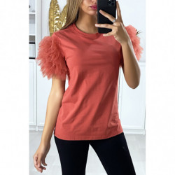 T-shirt rouge avec manches...